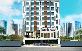Kingsgate Al Jaddaf Hotel By Millennium